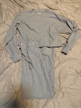 Cozy Ribbed Knit Lounge Set in Light Gray